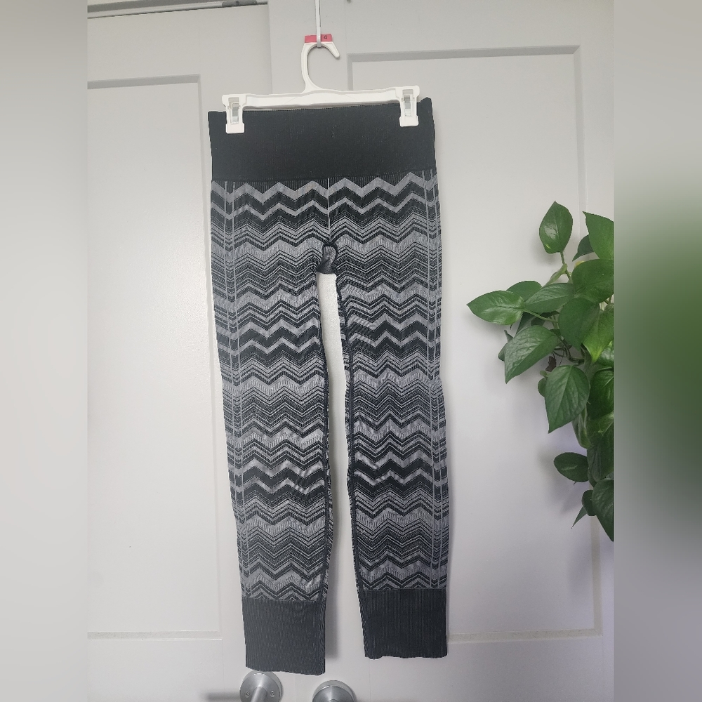 Lululemon straight leggings